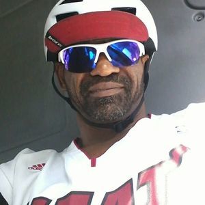 Meet your Posher, Bruce